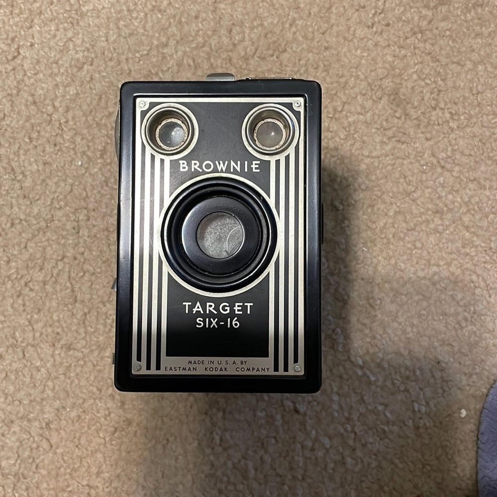 Vintage (2) Eastman Kodak Brownie set of two